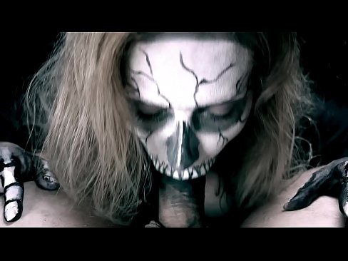❤️ Dæmonisk pige suger pik med sin sorte mund og sluger sperm. ❤️❌ Porn video at da.onlyhdporn.ru ❌❤