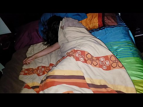 ❤️ Stedbarn skælder sin unge stedmor ud, mens hun sover. ❤️❌ Porn video at da.onlyhdporn.ru ❌❤